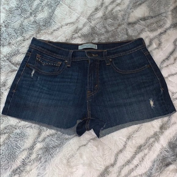 Levi’s cut off shorts - Picture 1 of 2